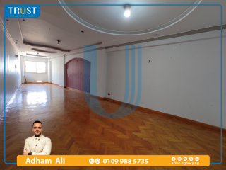 شقة 143م للبيع سموحة بجوار جامعه فاروس