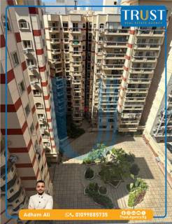 شقة 155 متر للبيع سموحة شارع الريادة