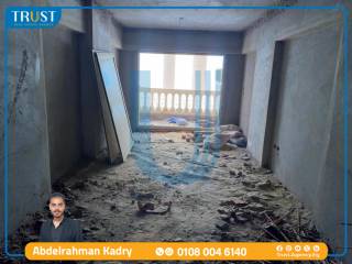 شقة 143م للبيع السيوف كمبوند جميلة سيتي