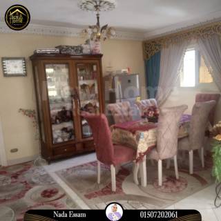 شقة للبيع 100 متر ميامى متفرع من شارع خليل حمادة