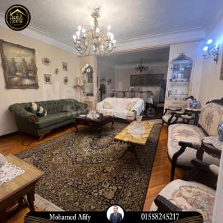 شقة دوبلكس للبيع 240 متر لوران شارع شعراوي