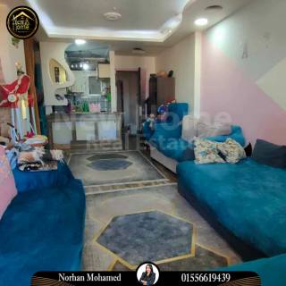 شقة للبيع 100 متر سموحة خلف شارع زكى رجب