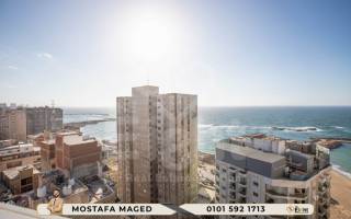 شقة روف للبيع 440 متر سيدى بشر على البحر