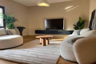 شقة 4 غرف بروف 225م متشطب فى سوديك ايست الشروق