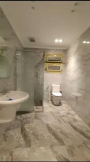 شقه للإيجار في الدقي بالقرب من محي الدين 3غرف و3حم