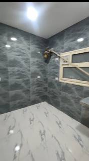 مكتب دور ارضي للايجار بالقرب من محي الدين في الدقى