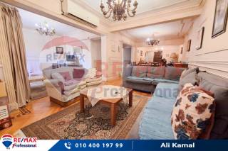 شقة للايجار المفروش 200 متر رشدي ش رشدي باشا