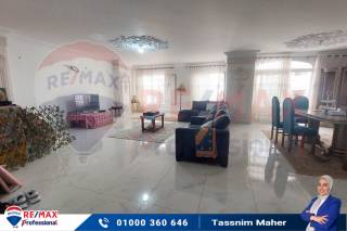 شقة للبيع 365 متر سموحة ش بهاء الدين الغتوري