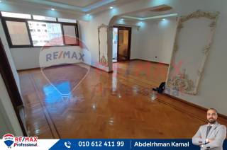 شقة للبيع 120 متر سيدي بشر قريب من الترام