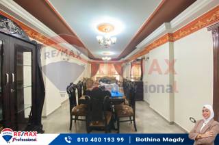 شقه للبيع 135 متر سموحة ش النصر