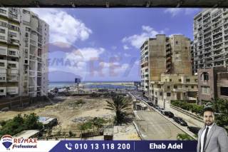 شقة للبيع 350 متر زيزينيا على البحر مباشرة