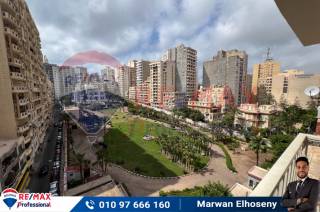 شقة للبيع 250 متر سابا باشا علي الترام