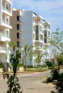 شقة للبيع مميزة استلام فورى متشطب في Beta Greens