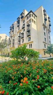 شقة للبيع استلام فورى متشطب بمقدم 760 الف