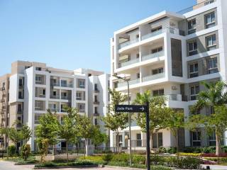 شقة للبيع استلام فوري جاهزه للمعاينه في المستقبل