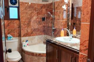 شقة للبيع 110 متر كليوباترا الصغري خطوات من الترام