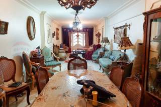 شقة للبيع 151 متر سبورتنج ش طيبة