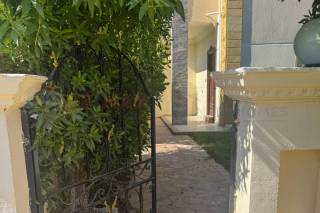 شالية للبيع قرية الروضة 300 متر