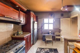 شقة للبيع 275 متر ميامي خطوات من نادي السيارات