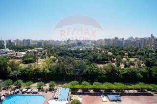 شقة للبيع 260 متر سبورتنج علي النادي مباشرة