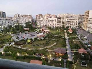 للبيع شقة امام فريال فيو مفتوح غير مجروحة تماما