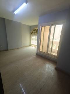 دور اول اداري 10غرف رئيسي بالمهندسين 01002333702