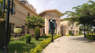 فيلا مستقلة 1300م قرب المترو والنيل بالدقي