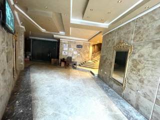 دور اول 250م تجاري رئيسي بالزمالك 01002333702