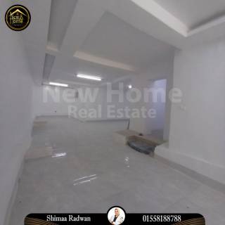 محل للايجار 97 متر الشاطبى كوبرى الجامعه