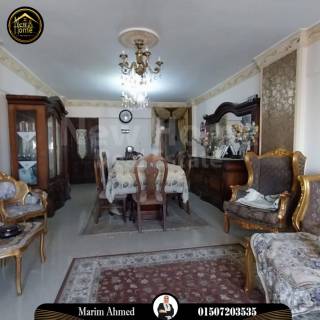 شقة للبيع 165 متر محرم بك