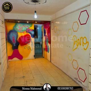 محل للبيع 25 متر سبورتنج متفرع من شارع بورسعيد