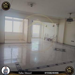 شقة للبيع 174م سموحة