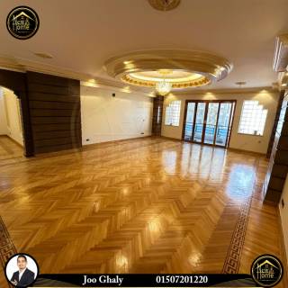 شقة للبيع 230 متر لوران شارع أبوقير مباشرة