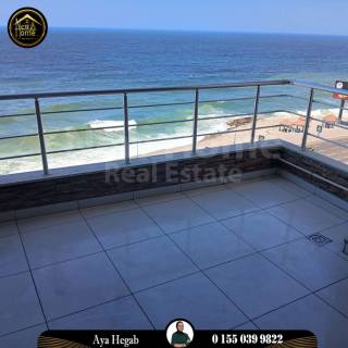 شقه للبيع 145 متر كامب شيزار بحر مباشر