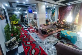 شقه للبيع 200 متر محرم بك