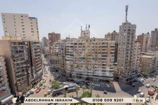 شقة للبيع 90 متر ميامى ش جمال عبد الناصر