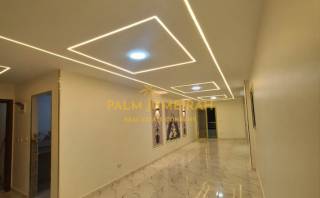 شقه للبيع 120م ميامي شارع خالد بن الوليد