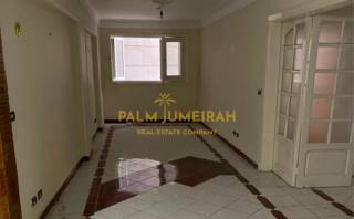 شقة للبيع 245م جناكليس شارع ابوقير