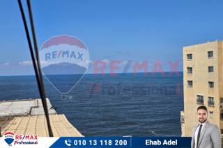 شقة للبيع 170 متر الابراهيمية خطوات من البحر تري البحر