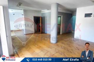 شقة اداري للايجار 220 متر مصطفي كامل