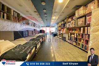 محل للبيع 108 متر جناكليس ش أبو قير مباشرة