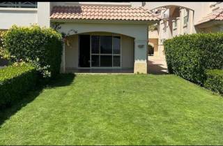 شاليه للبيع استلام فورى في لافيستا 7 العين السخنة