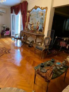 شقه للبيع بجليم ثانى نمره من البحر مساحتها 340م