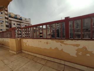 شقه للبيع بسبورتنج 120م ثانى نمره من البحر