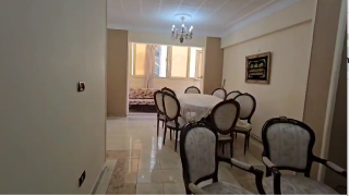 شقه للبيع بكليوباترا مساحتها 140م فيو بحر جانبى