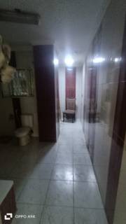 مكتب دور أرضي للايجار في شيراتون المطار 160 م