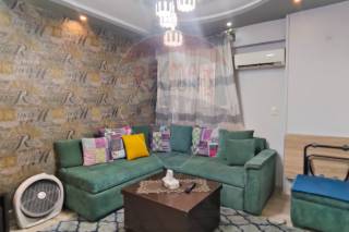 شقة للبيع 180 متر سبورتنج ش زكريا غنيم تانى نمرة من البحر