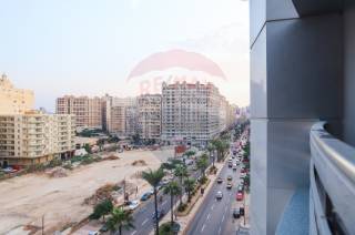 شقة للبيع 575 متر سموحة ش فوزي معاذ عمارة براند