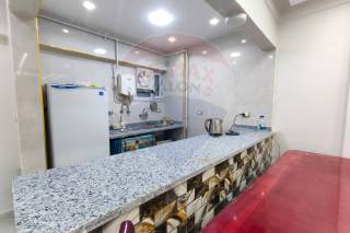 شقة للبيع 100 متر سيدي بشر خطوات من البحر