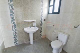 شقة للايجار 300 متر ستانلي ش مصطفي ابو هيف